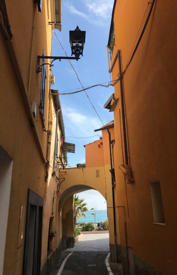Casa Mia Apartment Imperia Bagian luar foto